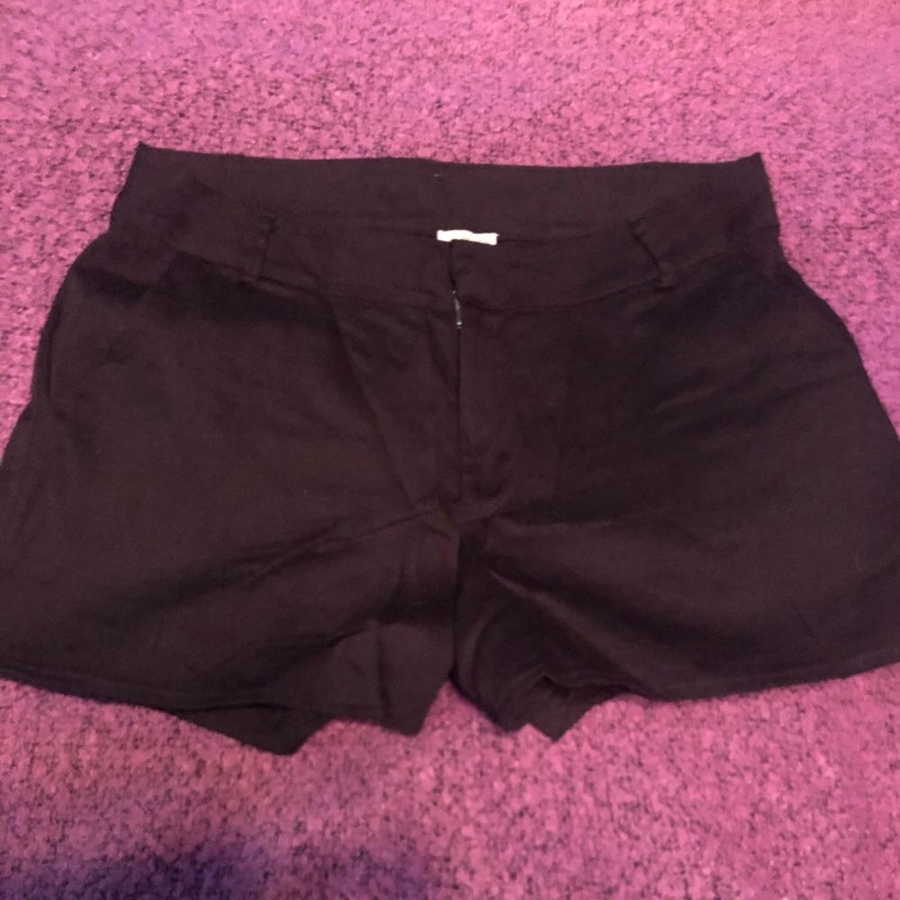 NWOT Pin Up Dress Shorts